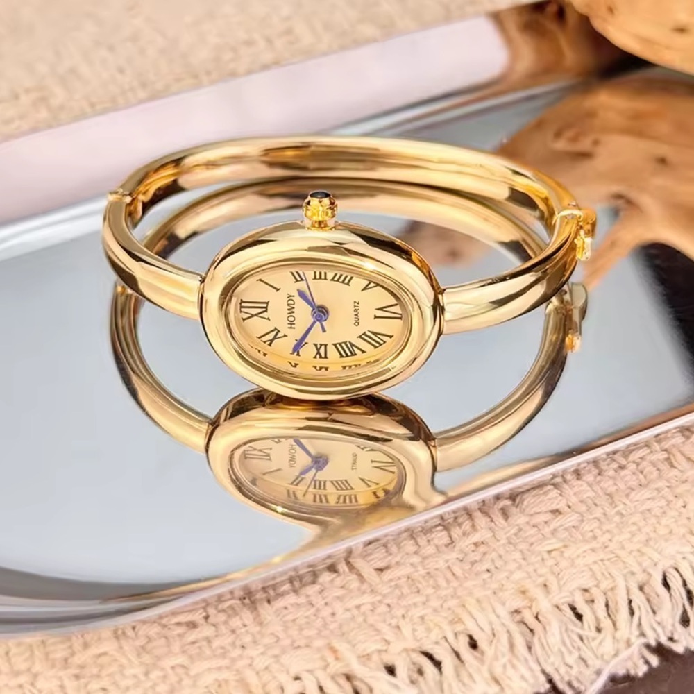 Baignoire Vintage Gold&Silver Oval Bracelet Watch Set - Picture 4 of 17